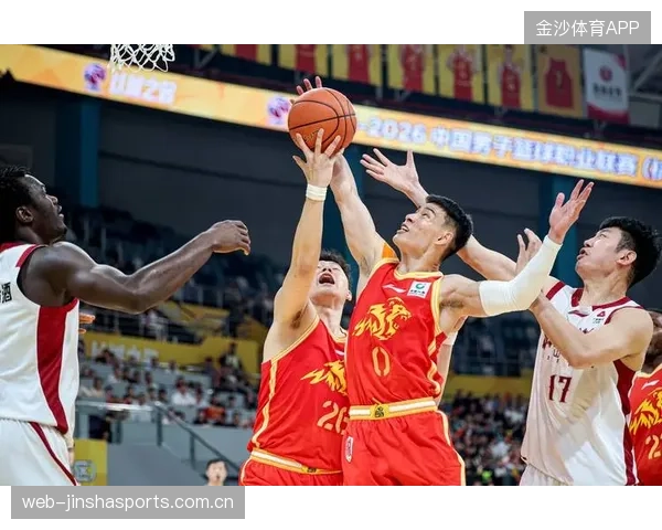 篮球替补绝杀成季后赛经典瞬间，点燃篮球迷的激情火焰
